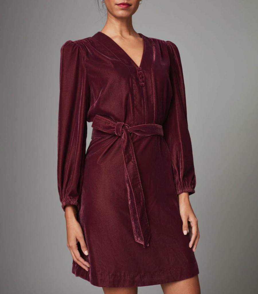 Women * | Cheap Untuckit Belted Velvet Mickie Dress Dresses & Skirts Red